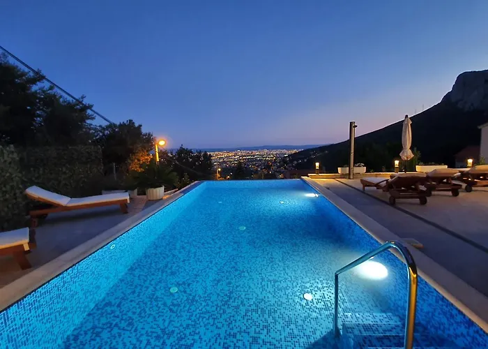 וילה Despacito In Klis, Split - Private Heated Pool