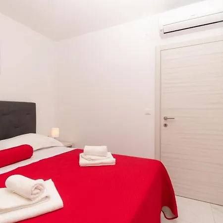 Despacito In Klis, Split - Private Heated Pool