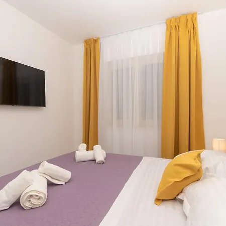 Despacito In Klis, Split - Private Heated Pool