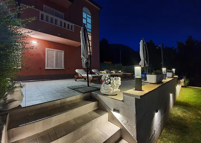 别墅 Despacito In Klis, Split - Private Heated Pool 索林