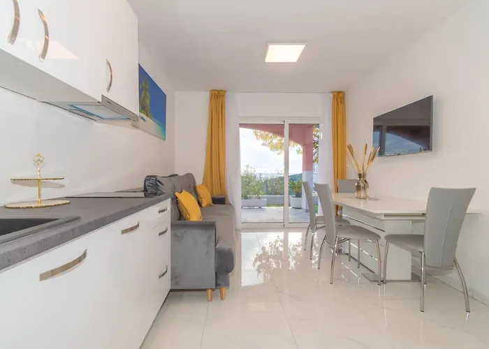 Villa Despacito In Klis, Split - Private Heated Pool