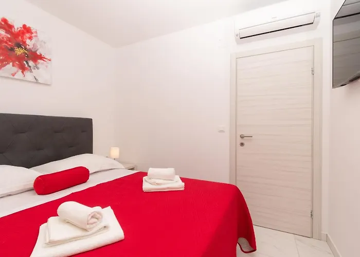 Despacito In Klis, Split - Private Heated Pool