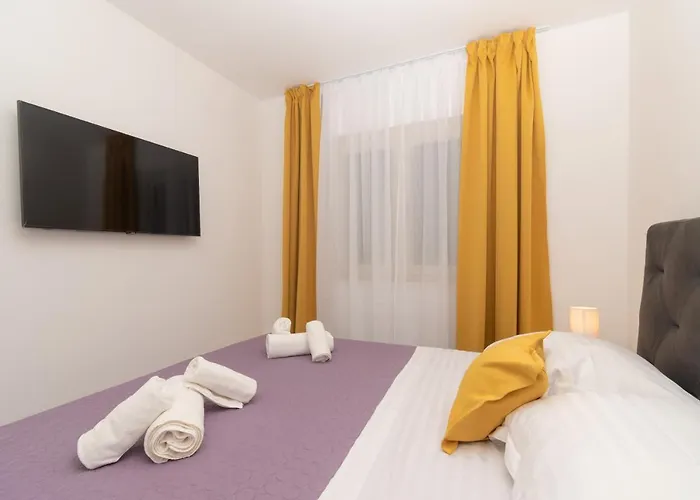 Despacito In Klis, Split - Private Heated Pool